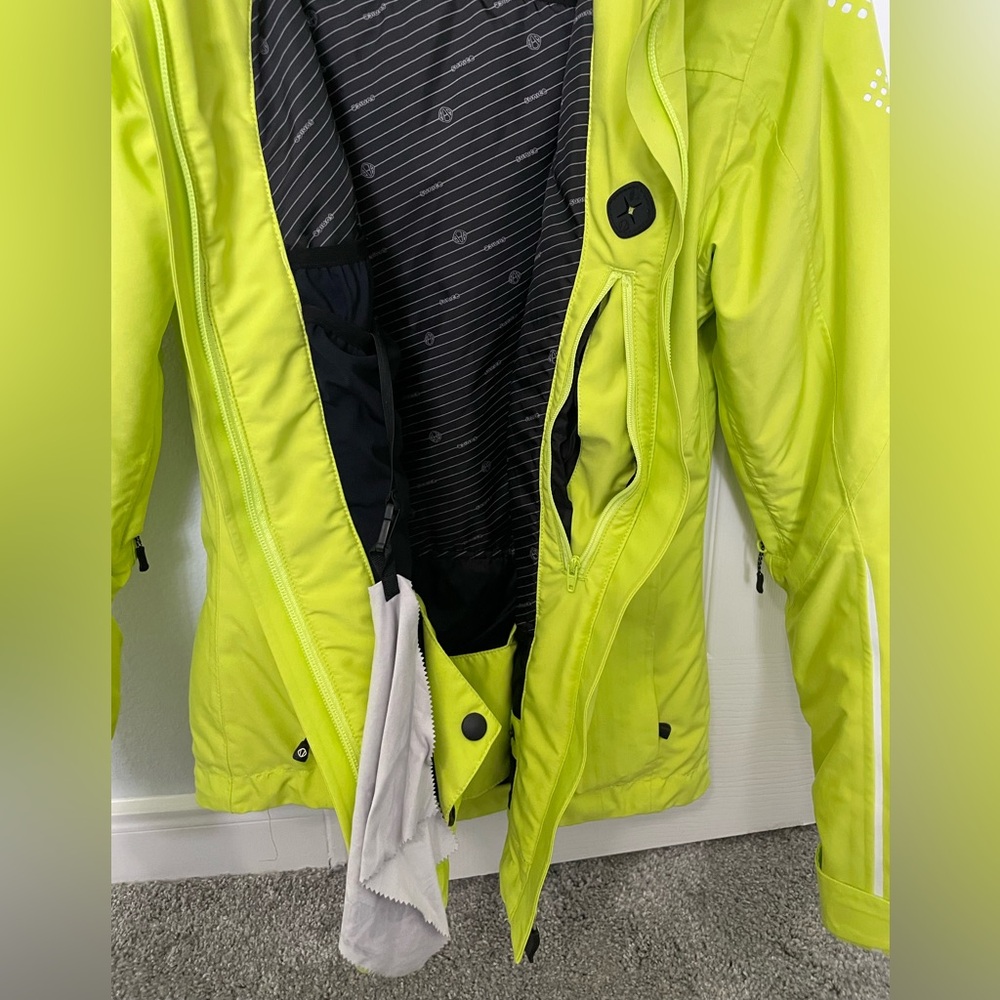 Sunice Ski Jacket - image 4